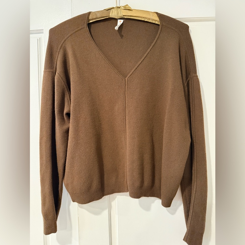 Daily practice V-Neck super soft Sweater